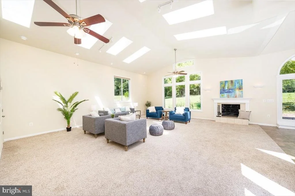 Photo of 708 HOBBS DRIVE