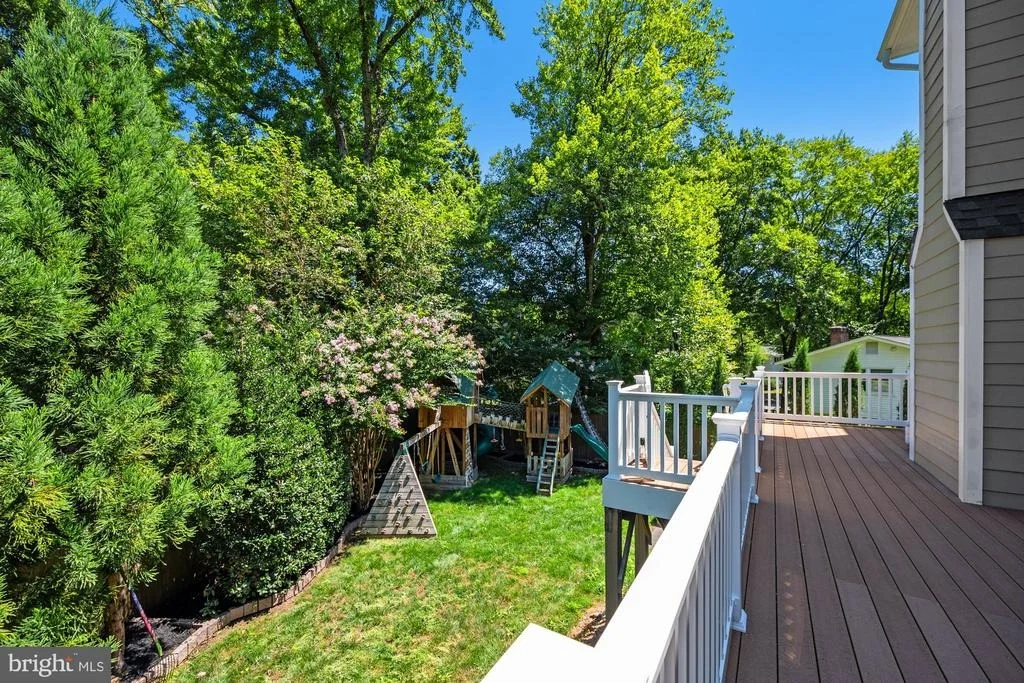 Photo of 8404 STONEWALL DRIVE