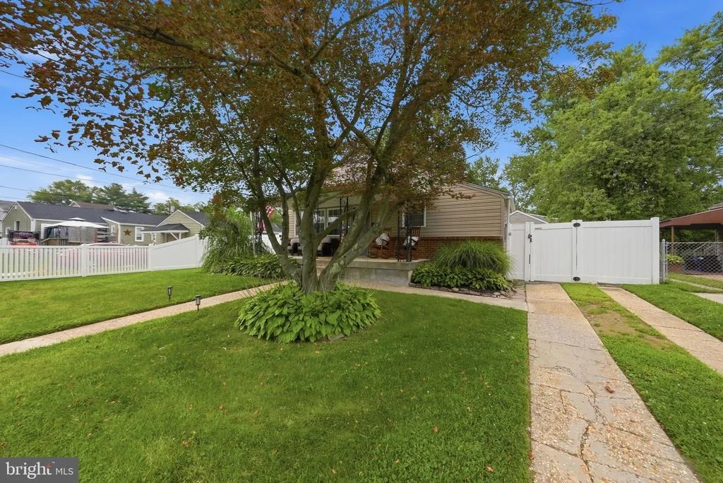 Photo of 2 PAYNE AVENUE