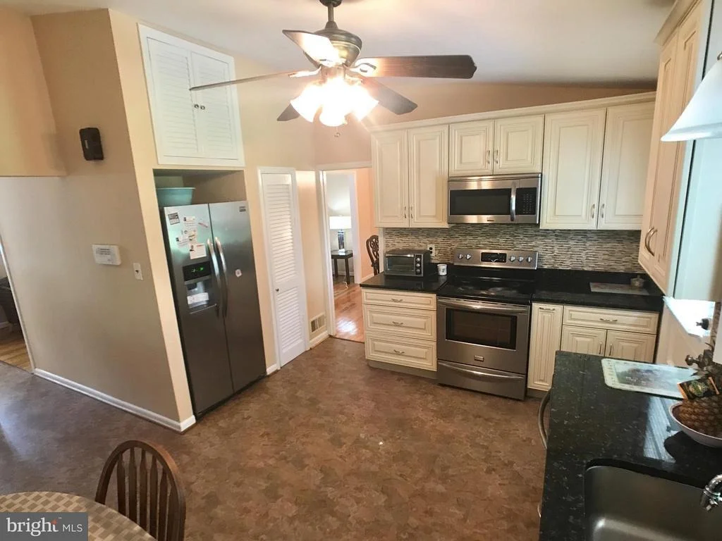 Photo of 2712 CURRY DRIVE