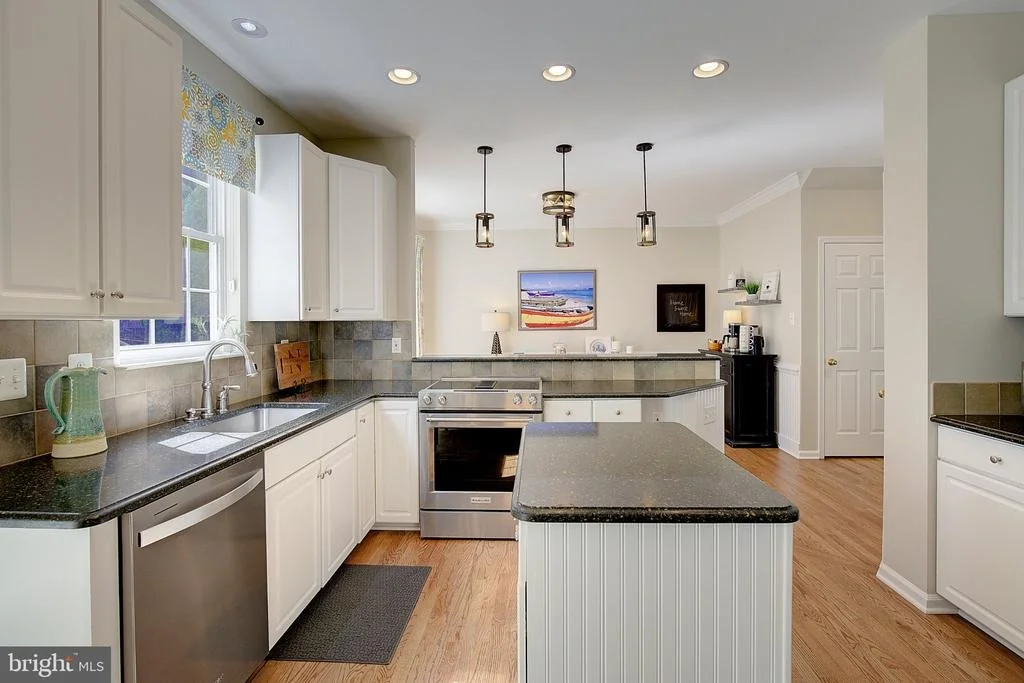 Photo of 2427 CHELMSFORD DRIVE