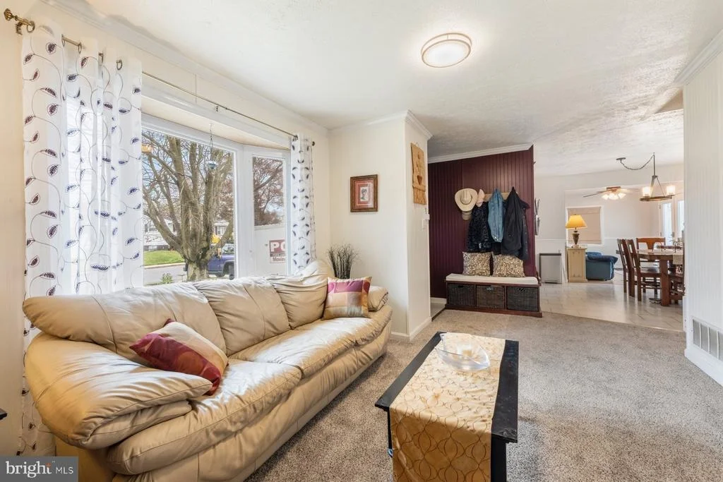 Photo of 530 RITA DRIVE