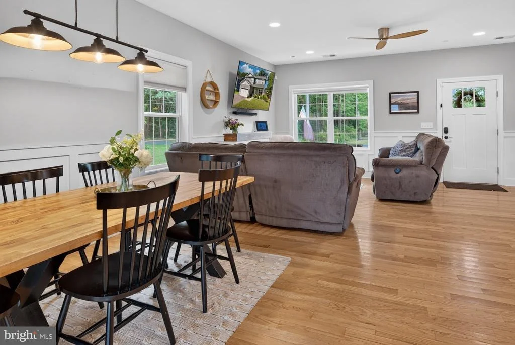 Photo of 212 OREGON ROAD