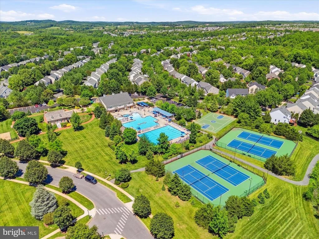 Photo of 9009 BEALLS FARM ROAD