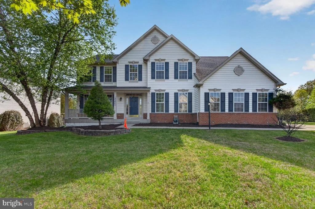 Photo of 25845 SPRING FARM CIRCLE