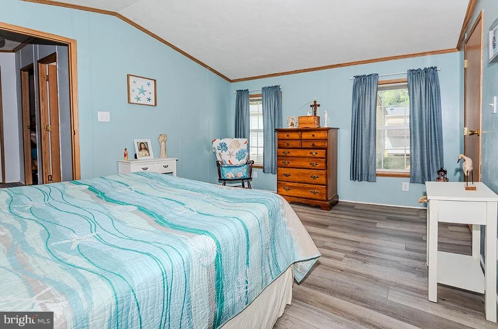 Photo of 8021 FAIR BREEZE DRIVE