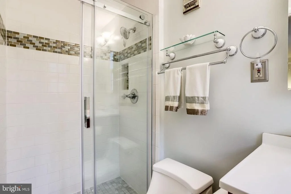 Photo of 3927 FOREST GROVE DRIVE