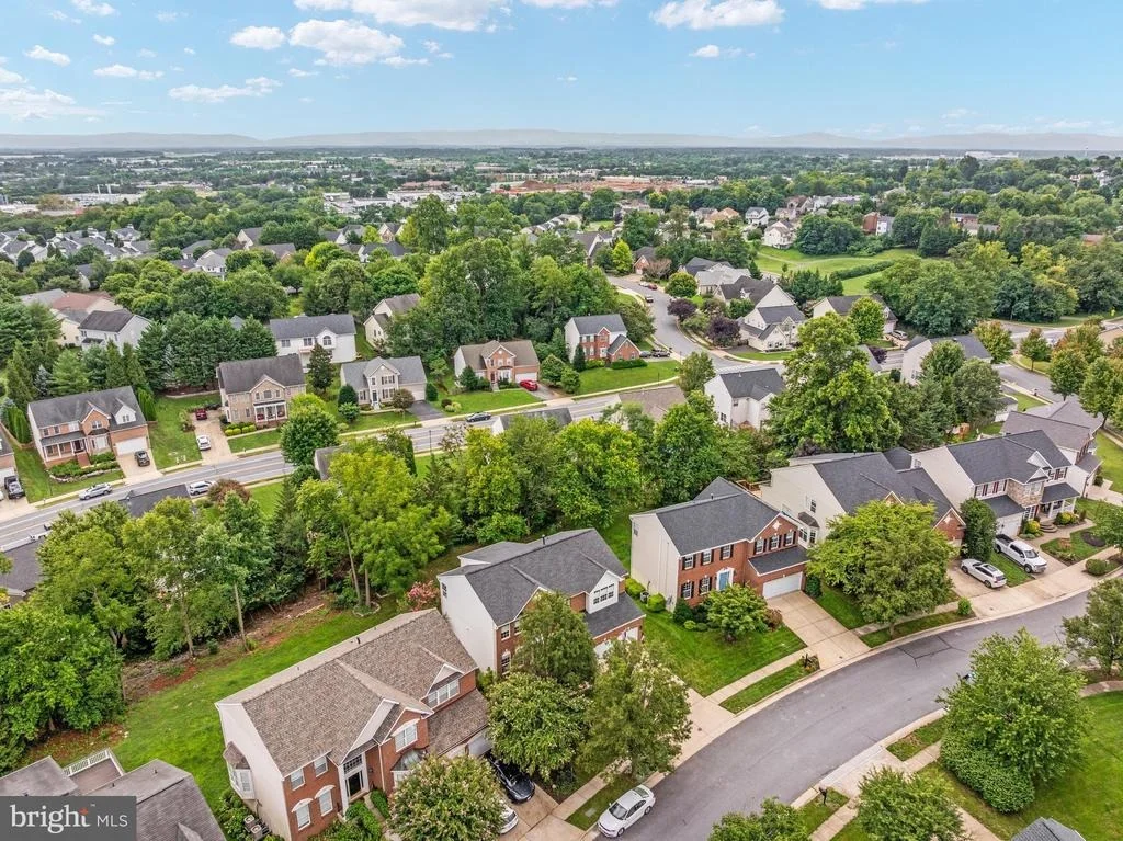 Photo of 922 WAYNE DRIVE
