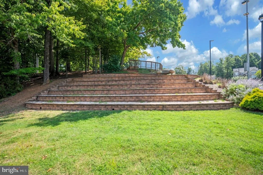 Photo of 4204 AVON DRIVE
