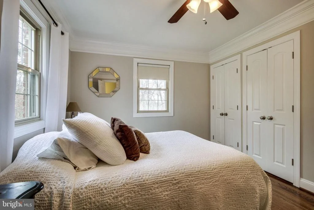 Photo of 919 JUNIPER PLACE