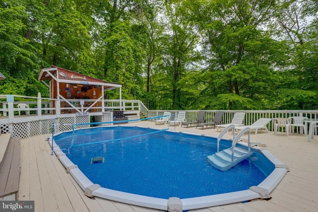 Photo of 44 ALGONQUIN DRIVE