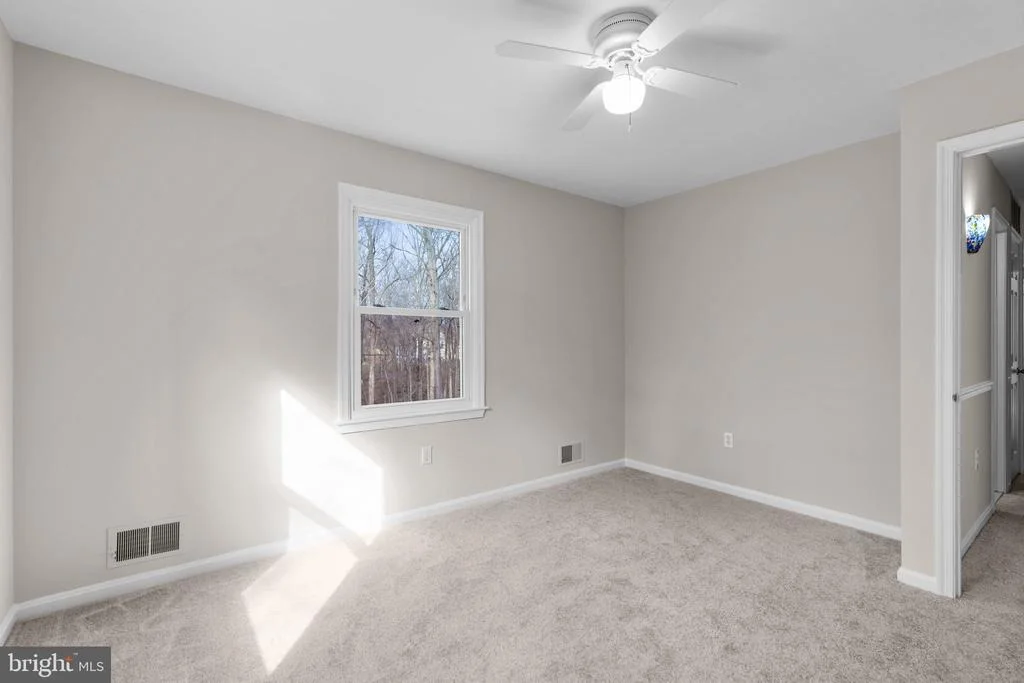 Photo of 12938 BYEFIELD DRIVE