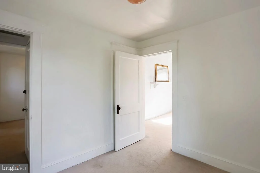 Photo of 11409 MAPLEVIEW DRIVE