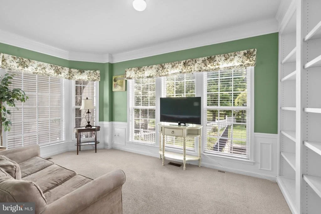 Photo of 220 GALYN