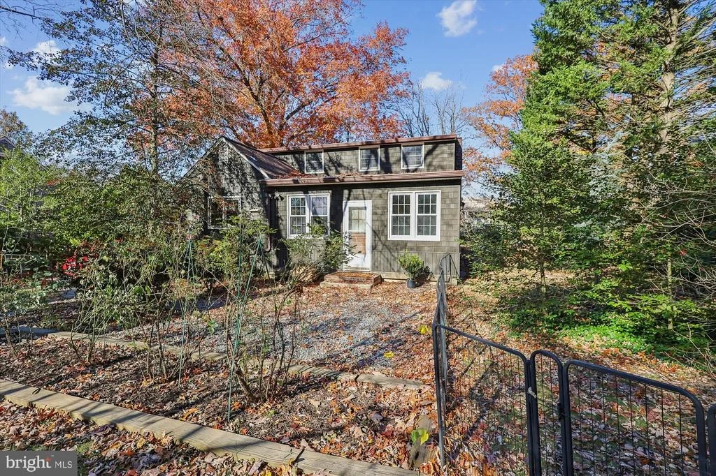Photo of 306 JOHN AVENUE