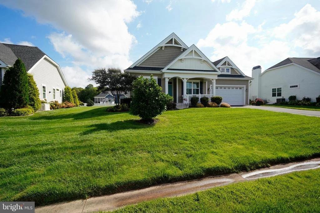 Photo of 29512 PATRICK HENRY CIRCLE