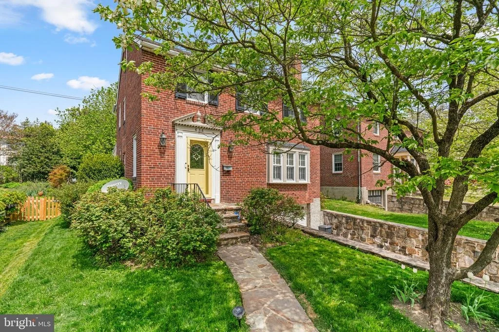 Photo of 636 OVERBROOK ROAD