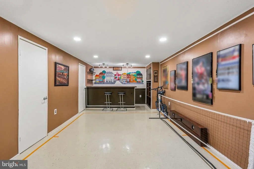 Photo of 2 FOXHALL COURT