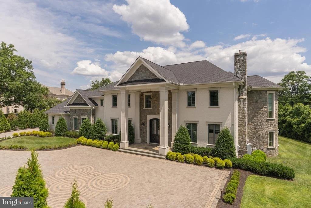 Photo of 1181 BALLANTRAE LANE