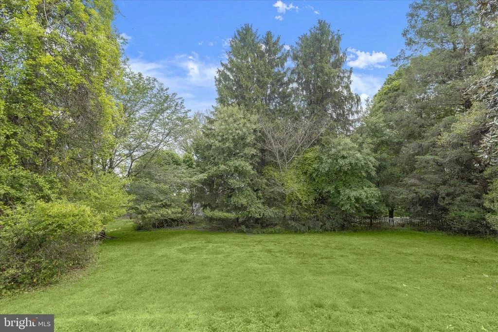 Photo of 102 BRANDYWINE PLACE