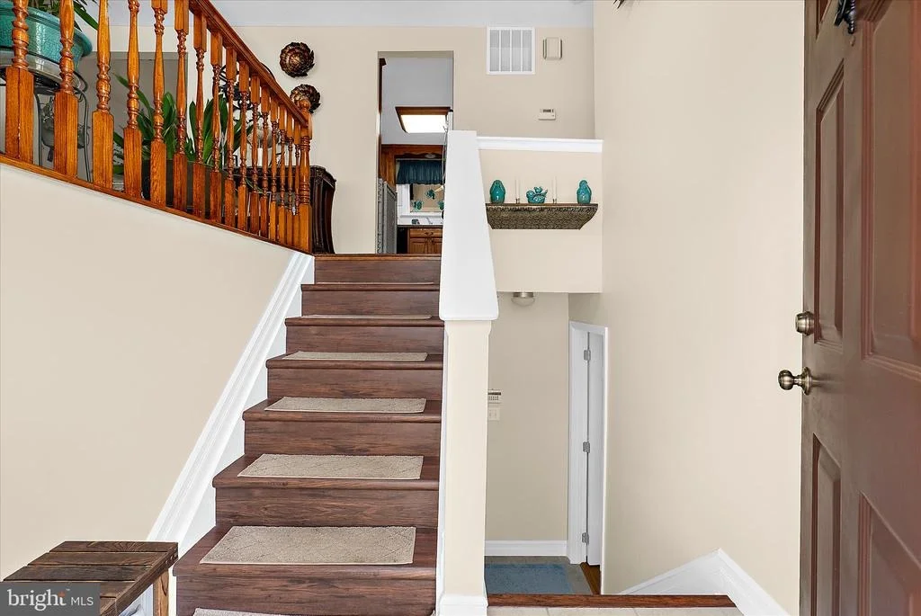 Photo of 379 DUBLIN DRIVE