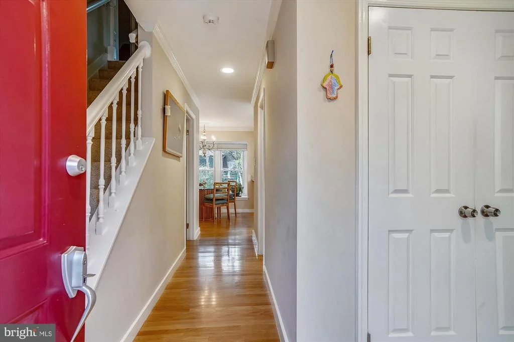 Photo of 2410 HENSLOWE DRIVE