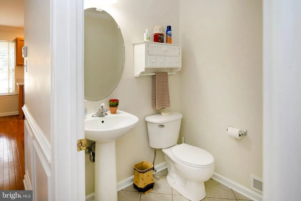 Photo of 34 CHESTERTOWN ROAD