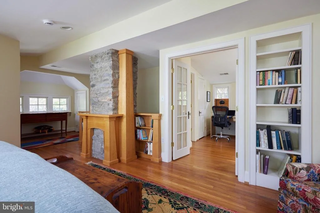 Photo of 4236 RIVER ROAD NW