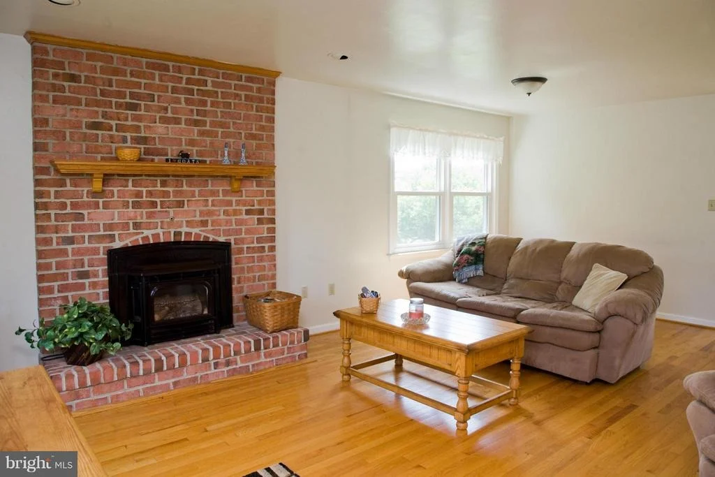 Photo of 4002 SIGLER CIRCLE