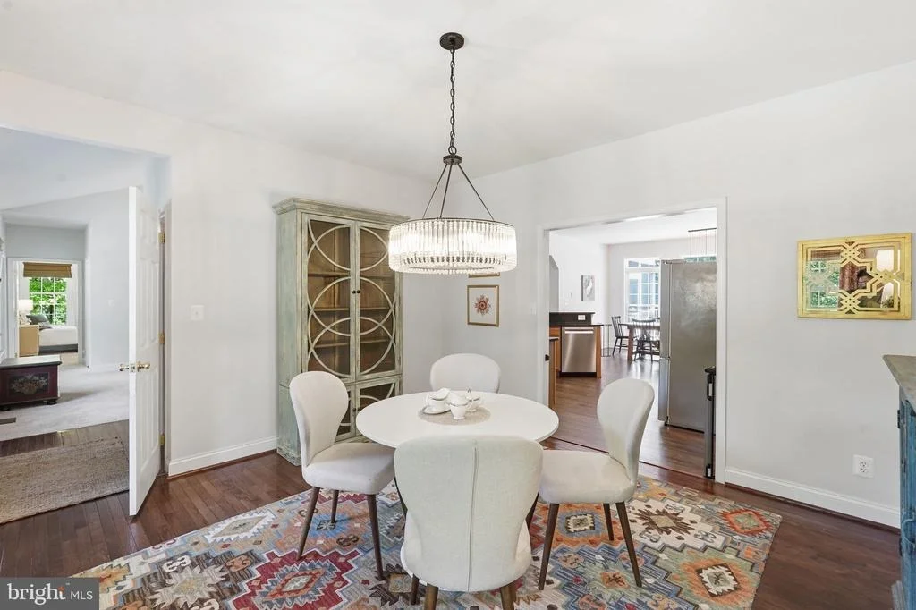 Photo of 925 CARSON ROAD