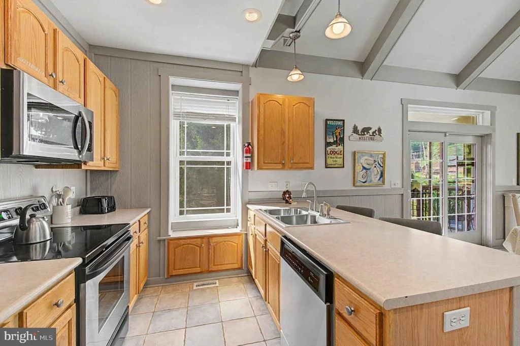 Photo of 296 LAKE POINTE DRIVE
