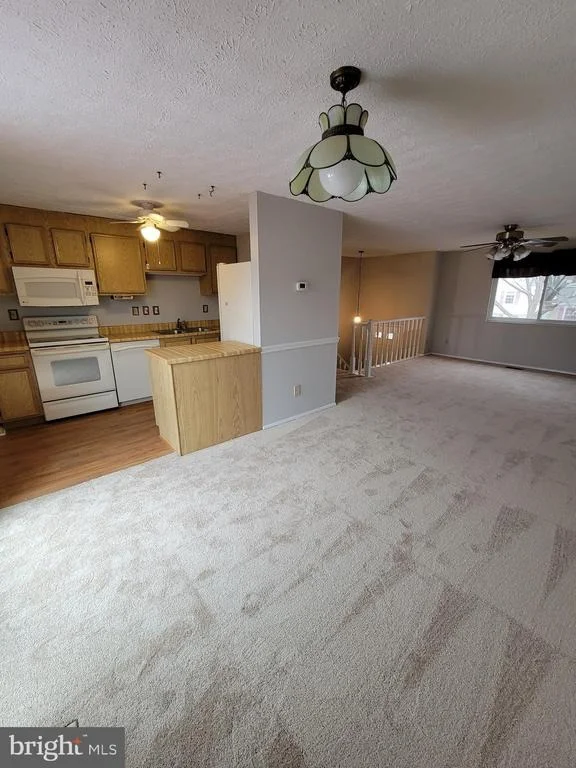 Photo of 1826 MILLSTREAM DRIVE