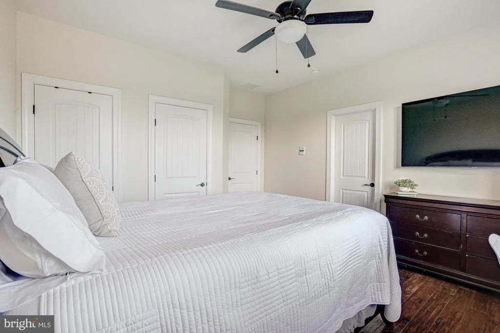 Photo of 1233 BUNKER HILL ROAD