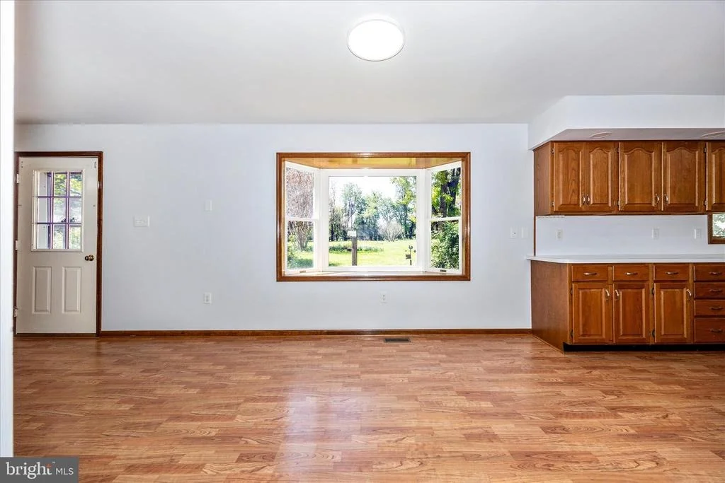 Photo of 19231 DEER PATH