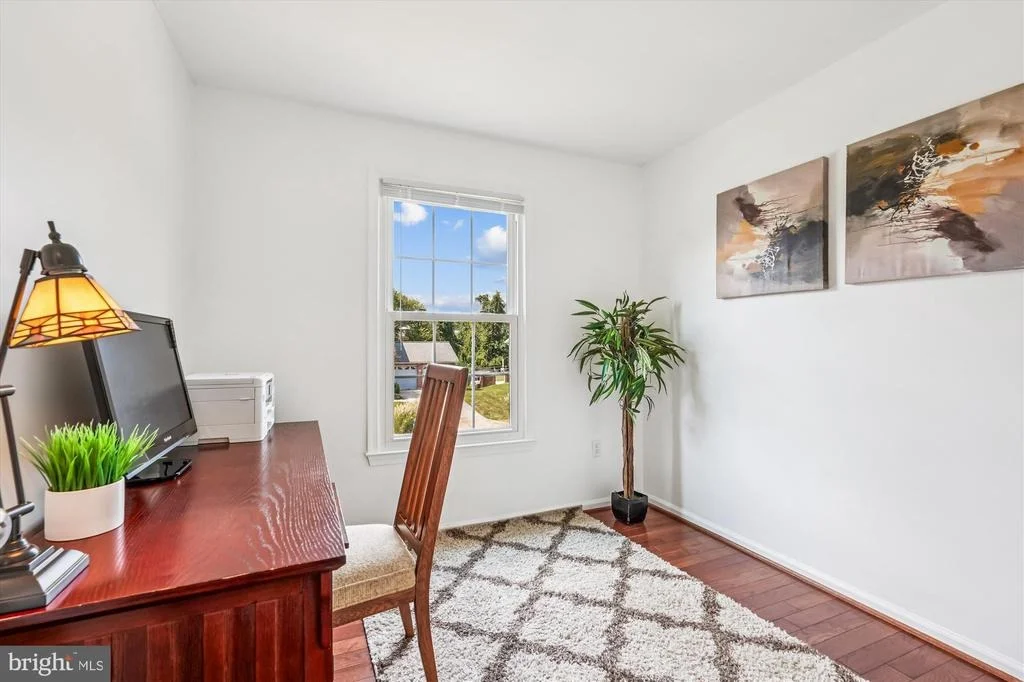 Photo of 2108 EDGEWARE STREET