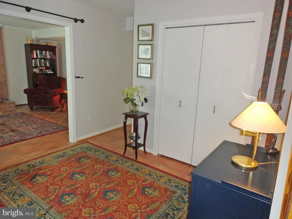 Photo of 7125 THRASHER ROAD