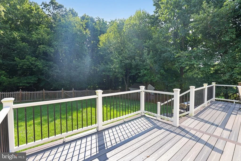 Photo of 5630 ROUNDTREE LANE