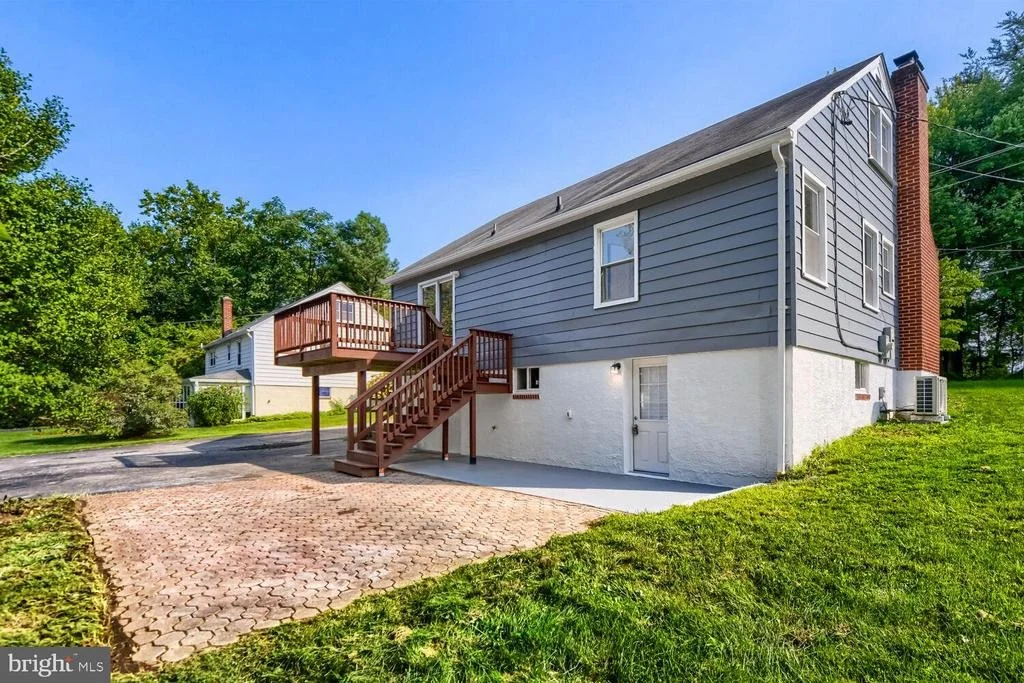 Photo of 4912 RIDGE ROAD