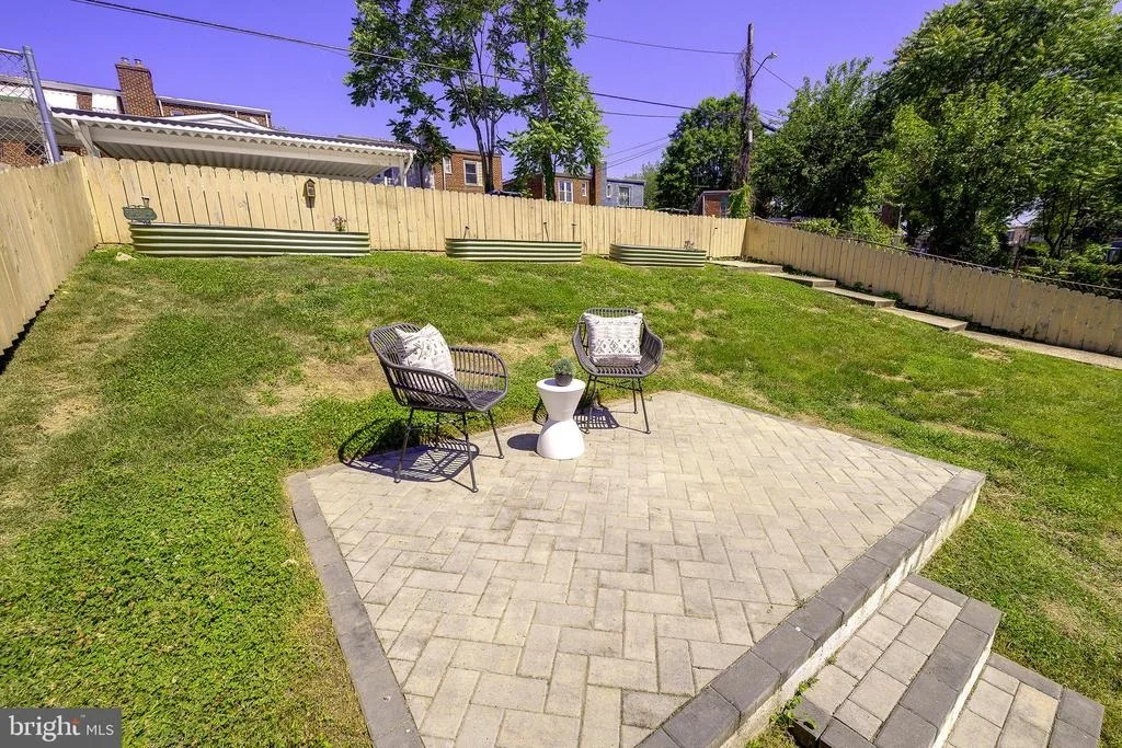 Photo of 1822 41ST PLACE SE
