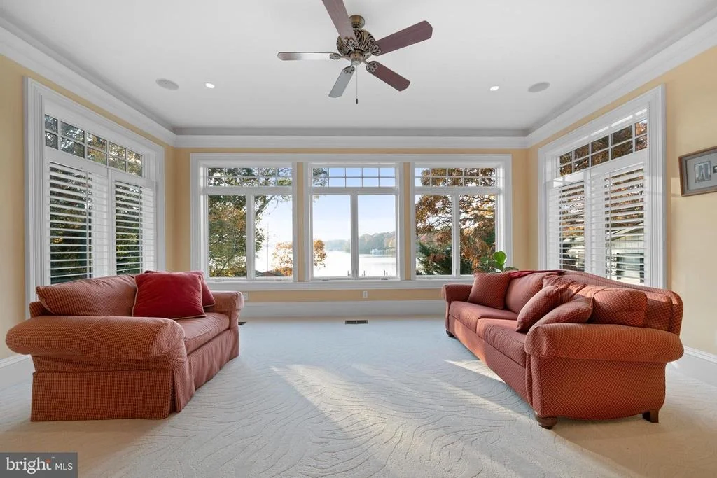 Photo of 206 HARBOR DRIVE