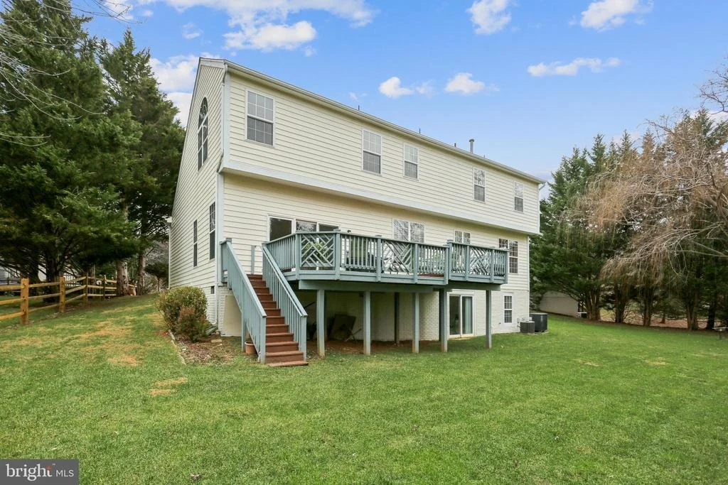 Photo of 8203 STRINGFELLOW PLACE