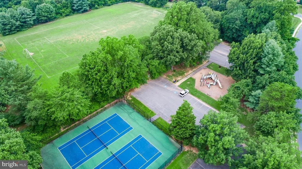 Photo of 601 STONE HOUSE LANE