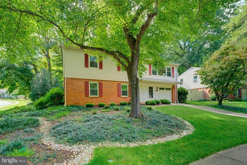 Photo of 7235 HADLOW DRIVE