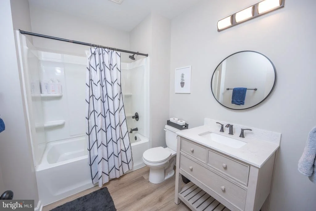 Photo of 448 BILTMORE VIEW