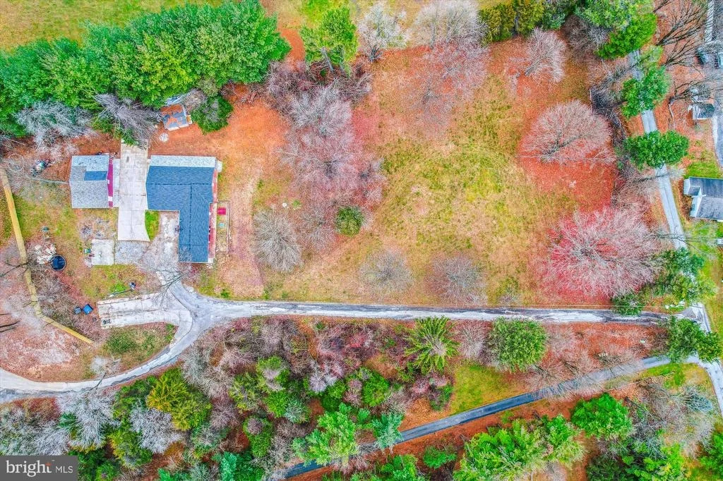 Photo of 307 CROWL ROAD