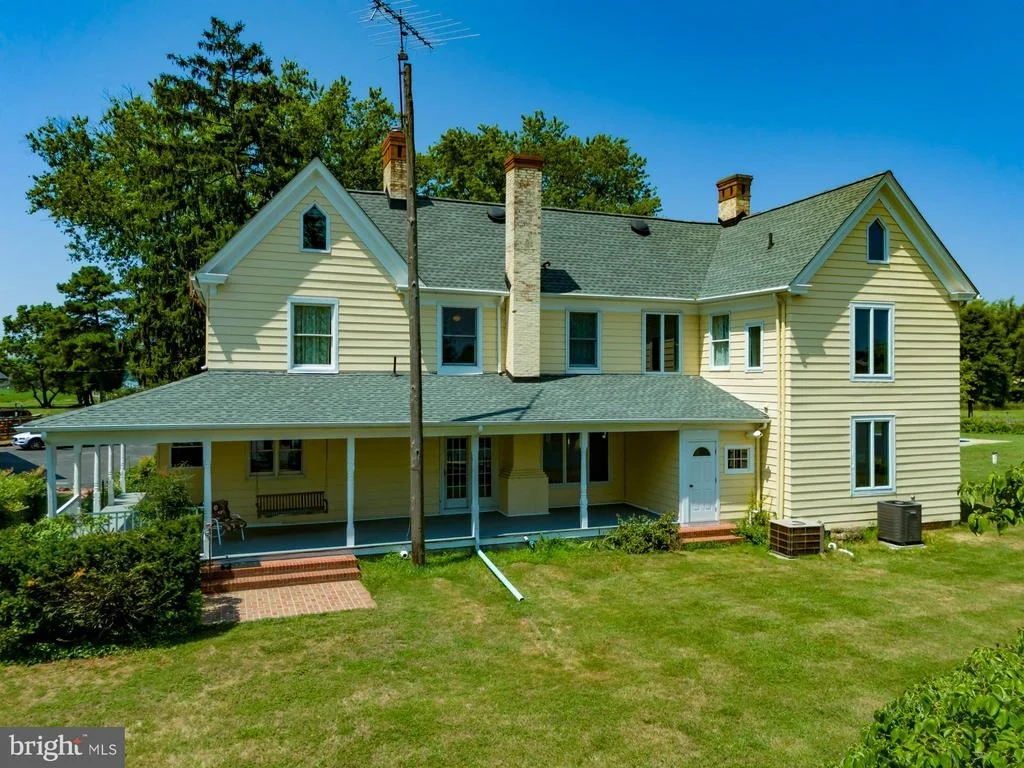 Photo of 2208 HORNS POINT ROAD