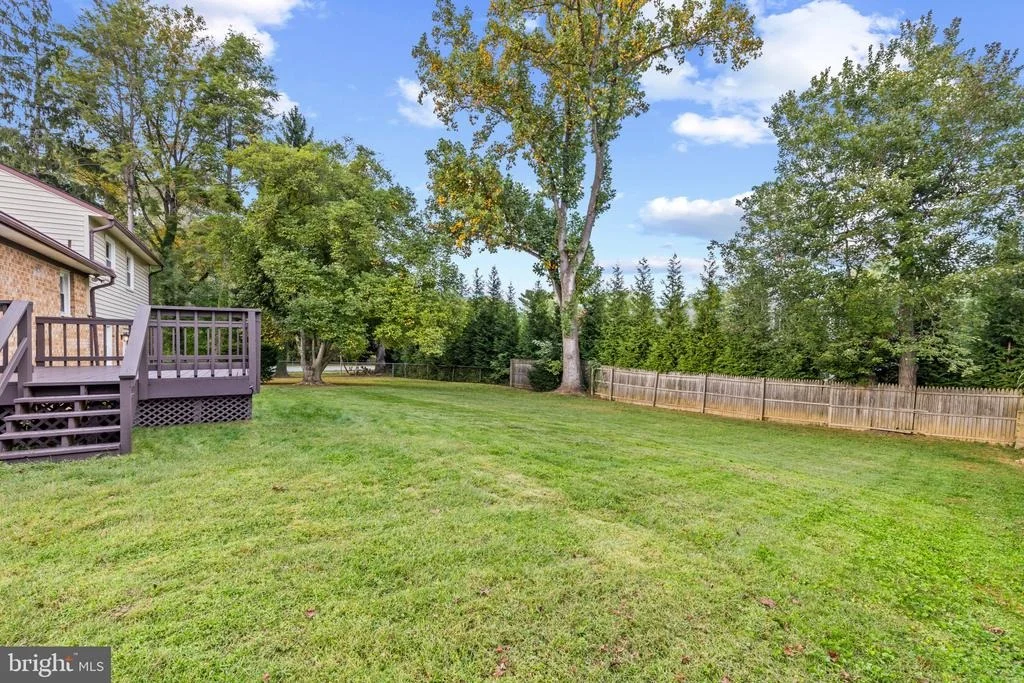 Photo of 4215 OLNEY LAYTONSVILLE ROAD