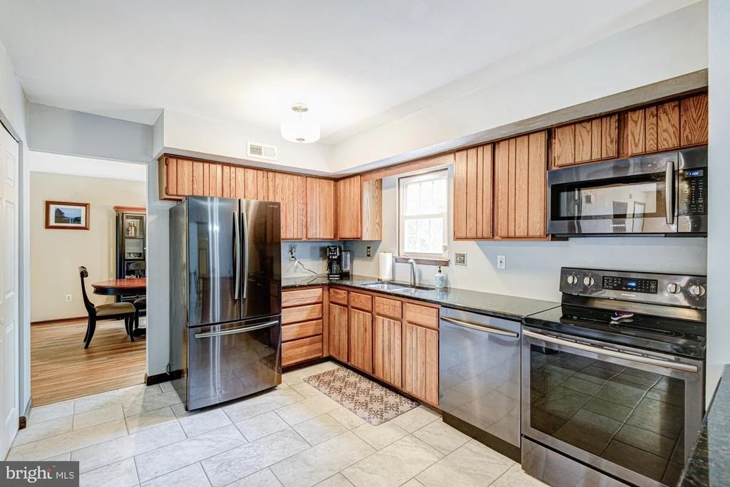 Photo of 8 RISA COURT