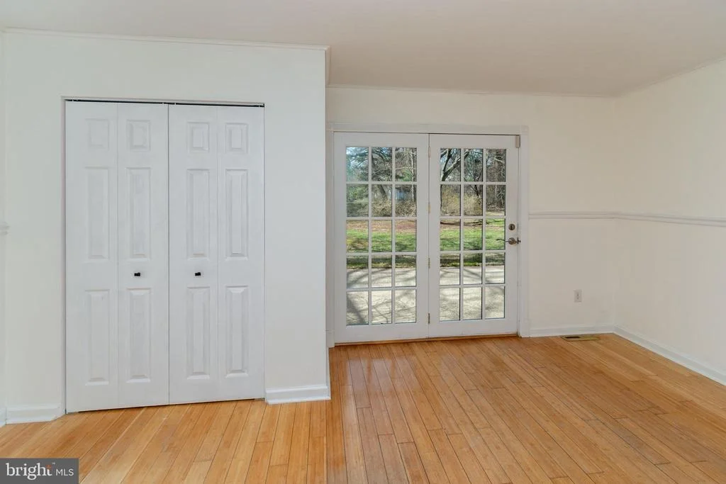 Photo of 6 JEFFREY LANE