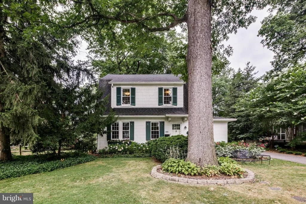 Photo of 122 OAK DRIVE